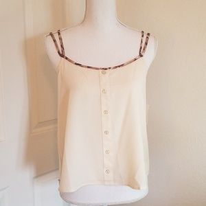 NWT top